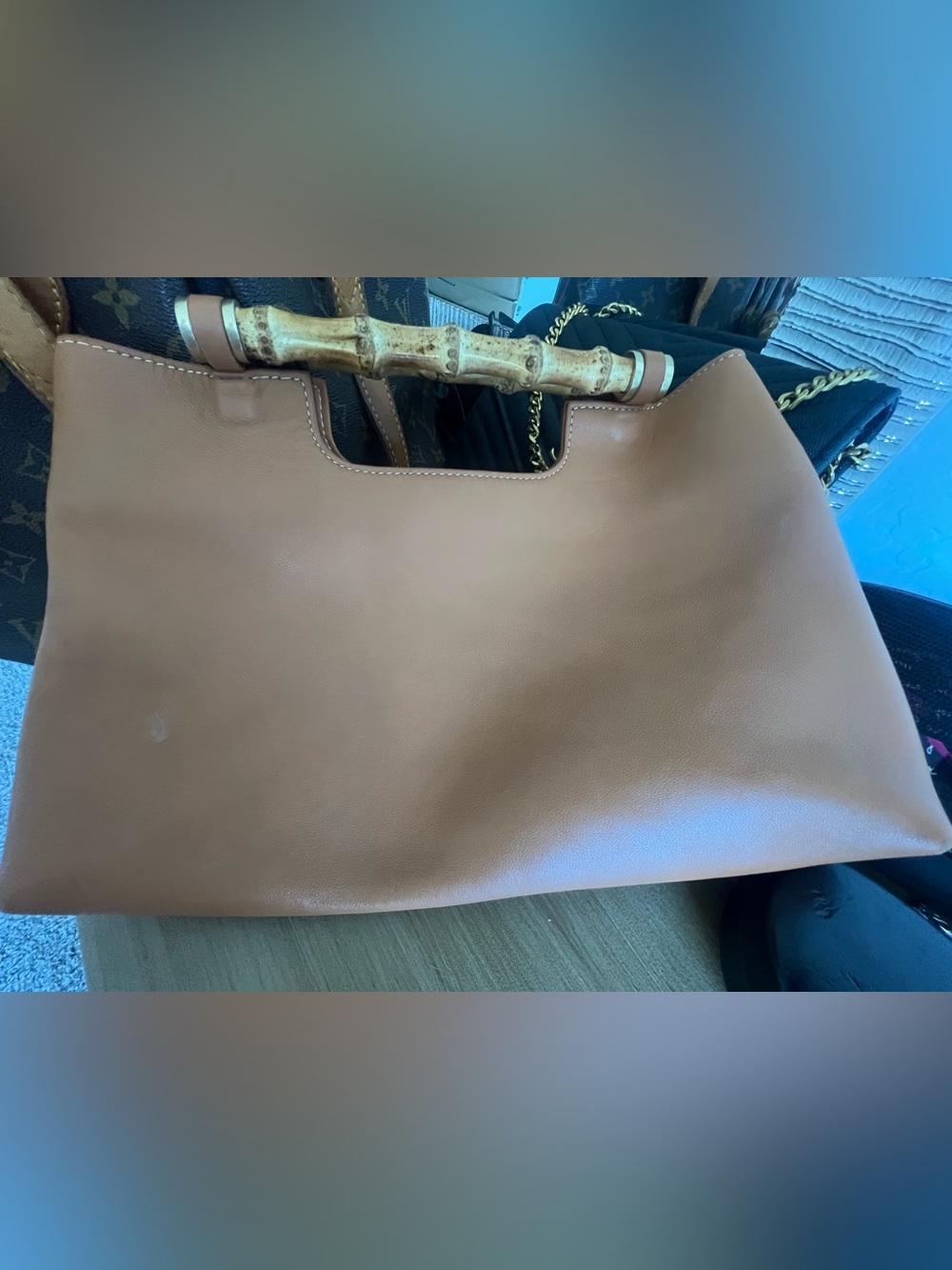 IMANCHIUN Tan Handbag with Bamboo Handles
